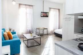 Beautiful Apt near Monastiraki sqr